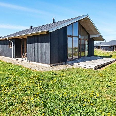 8 Person Holiday Home In Ulfborg المظهر الخارجي الصورة